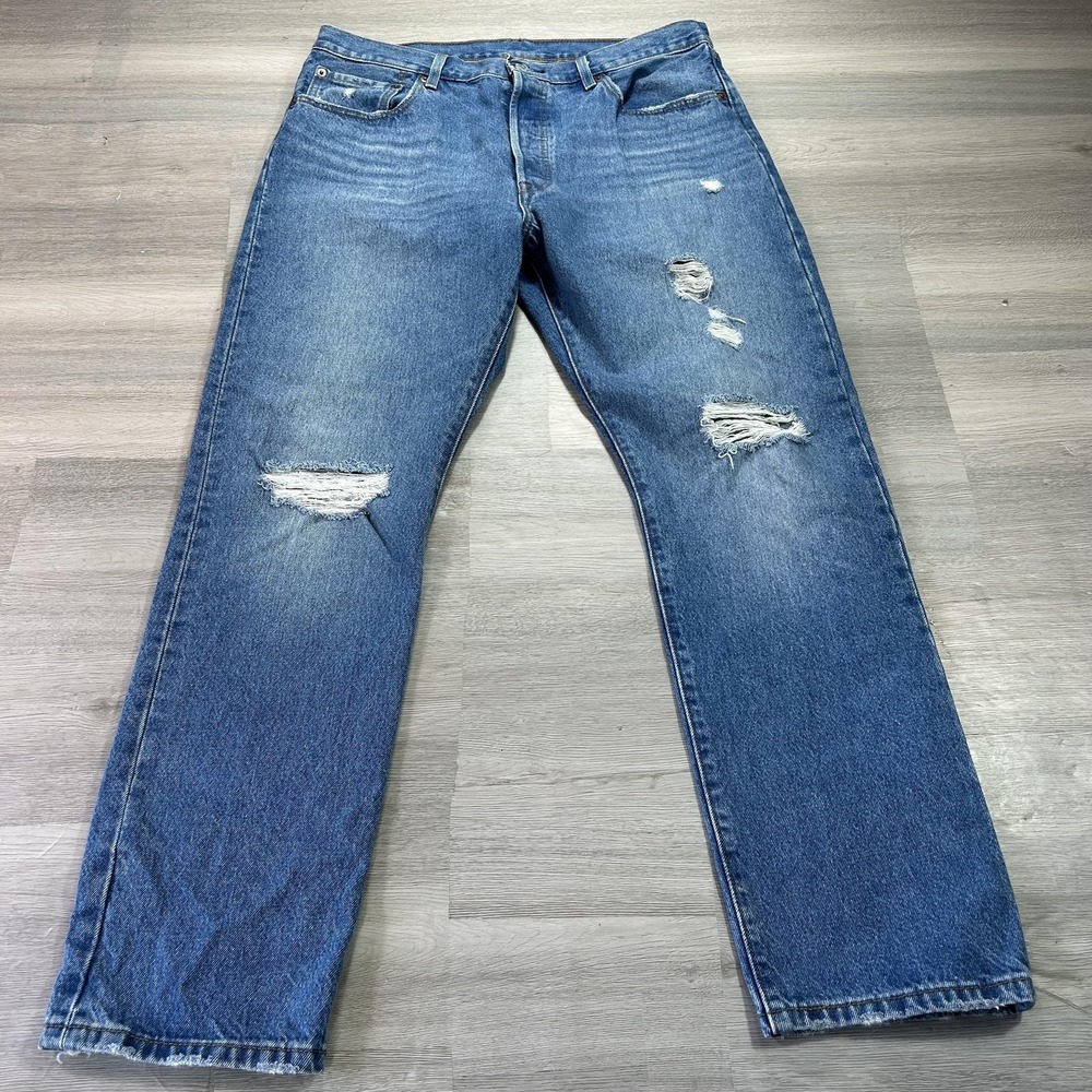 Levis 501 S Jeans Womens 33x30 Blue Button Fly Denim Med Wash Distressed
